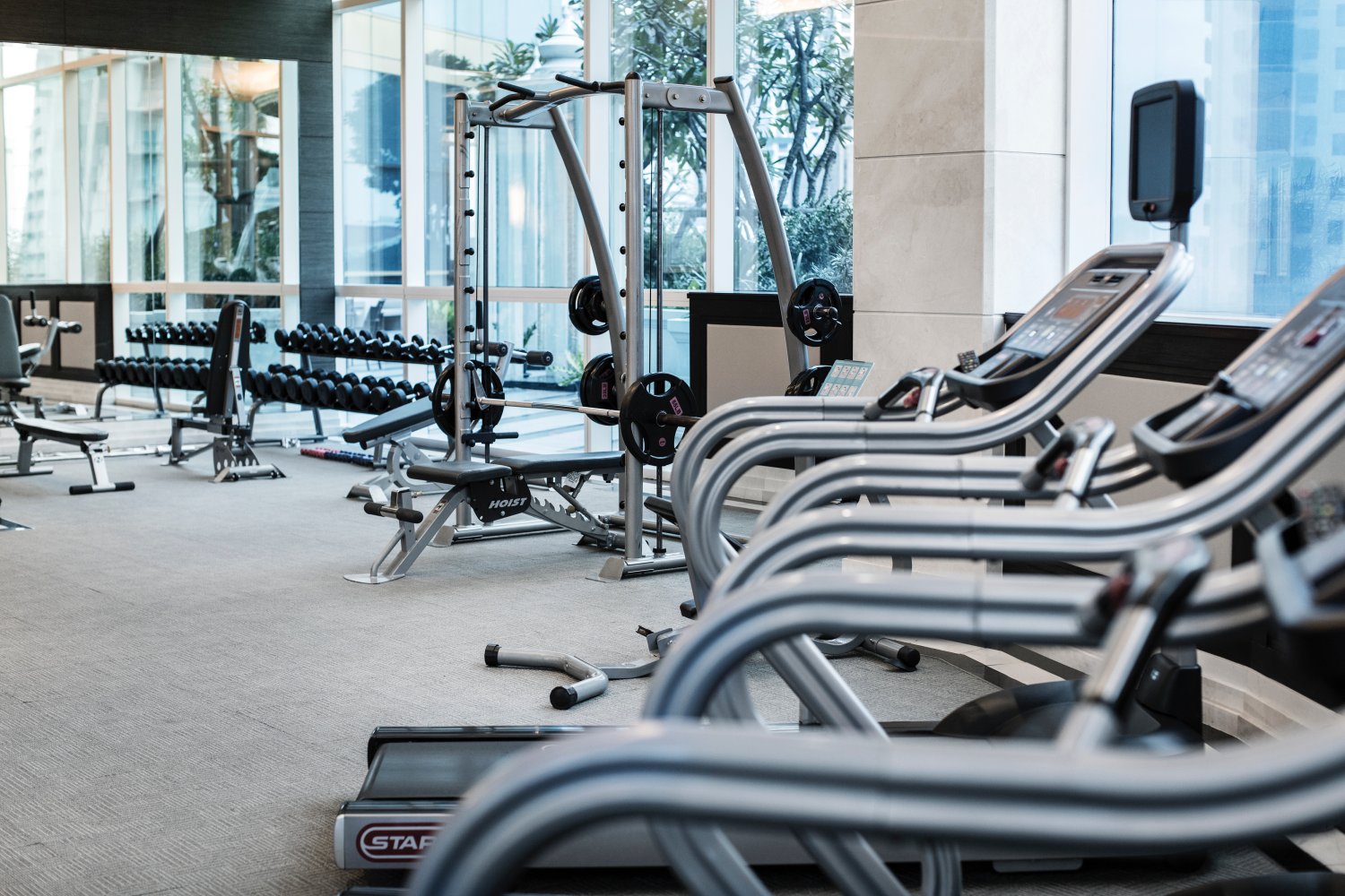 Fully equipped gym Luxury 5 Star Hotel in Bangkok